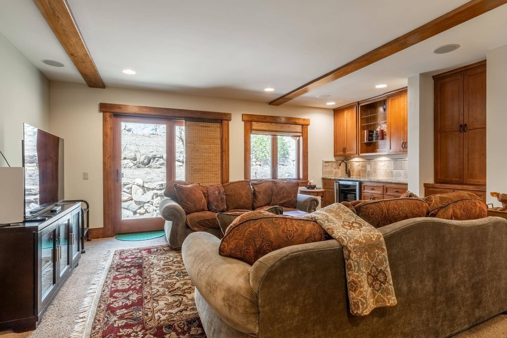 2124 Forest Trail Mammoth Lakes, CA 93546 - Photo 22 of 75