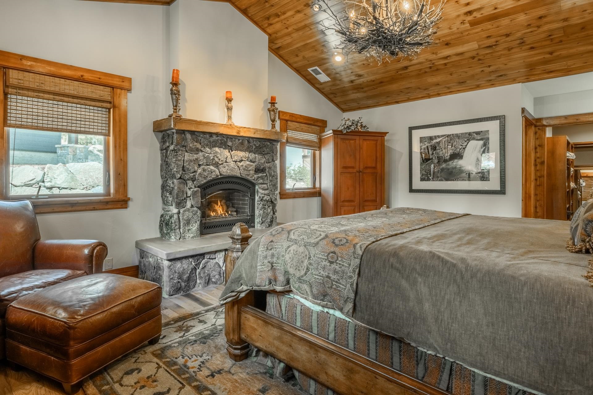 2124 Forest Trail Mammoth Lakes, CA 93546 - Photo 38 of 75