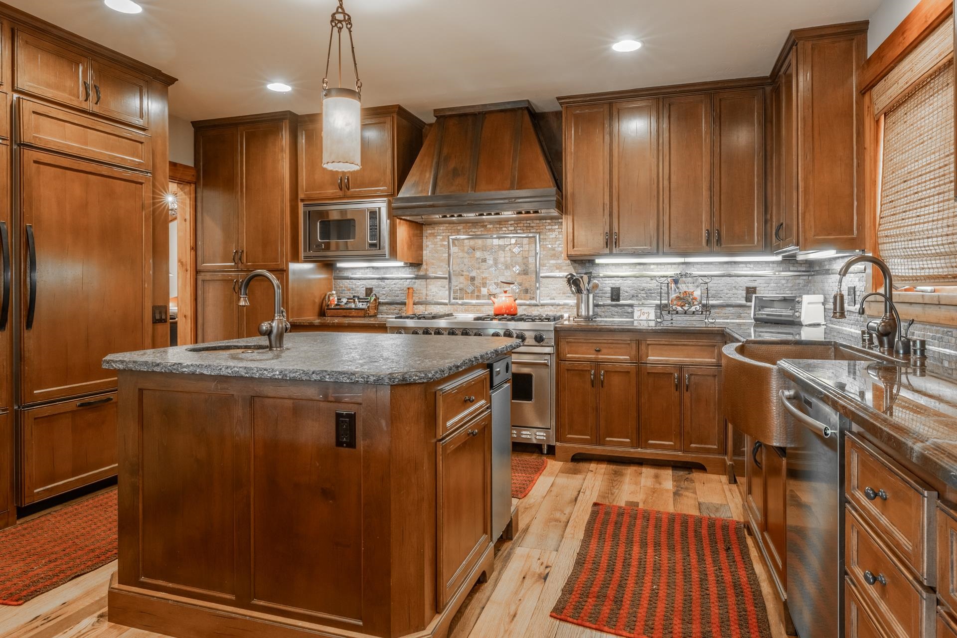 2124 Forest Trail Mammoth Lakes, CA 93546 - Photo 56 of 75