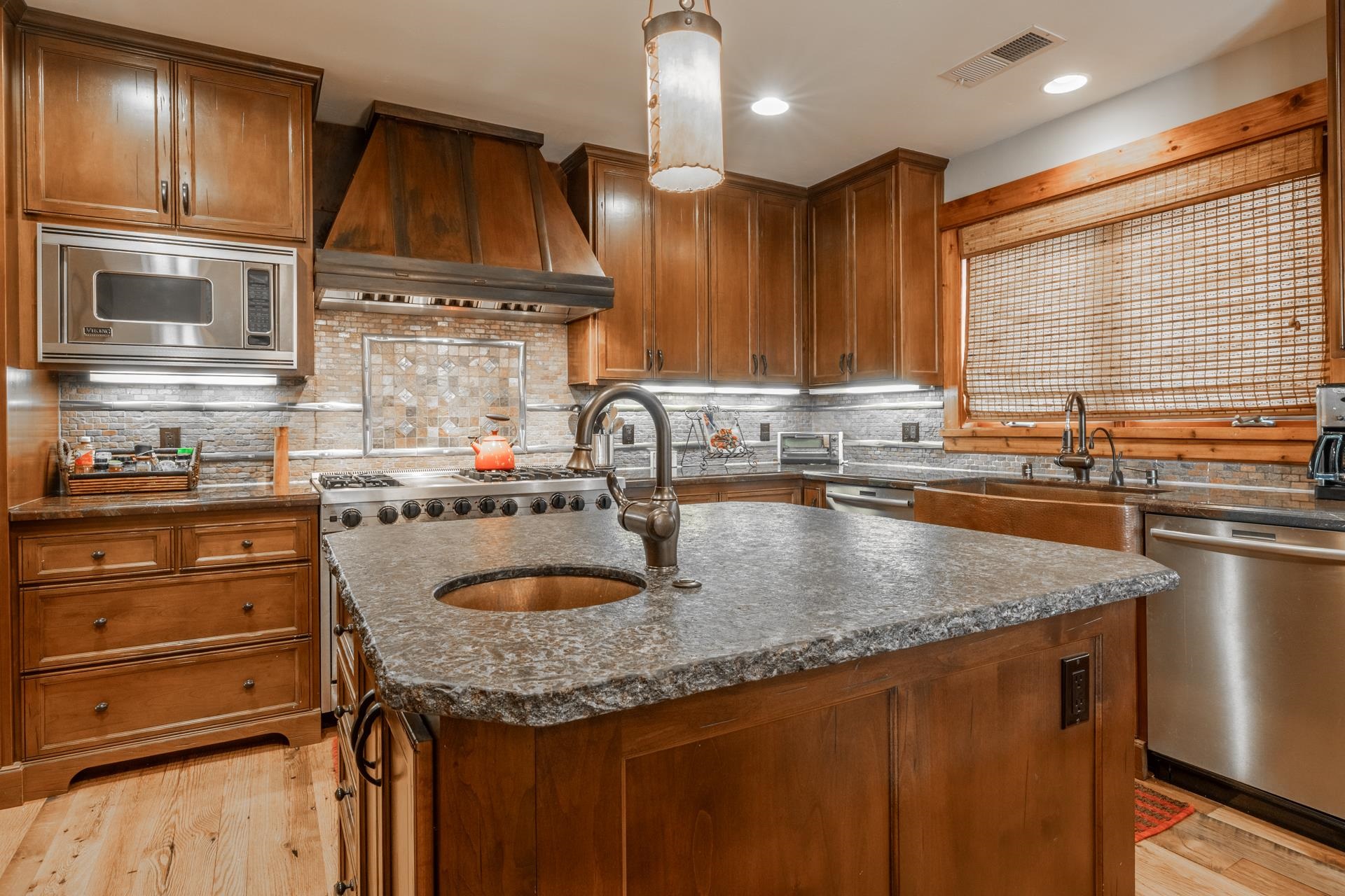 2124 Forest Trail Mammoth Lakes, CA 93546 - Photo 58 of 75