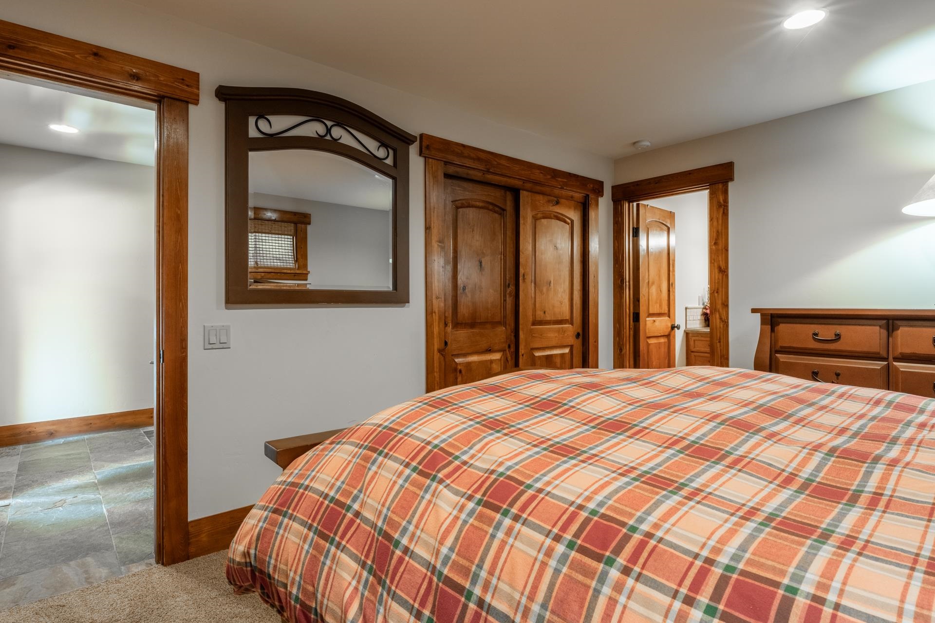 2124 Forest Trail Mammoth Lakes, CA 93546 - Photo 10 of 75