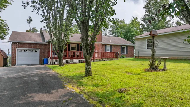 $359,000 | 161 South Hillcrest Drive, Spring City, TN 37381