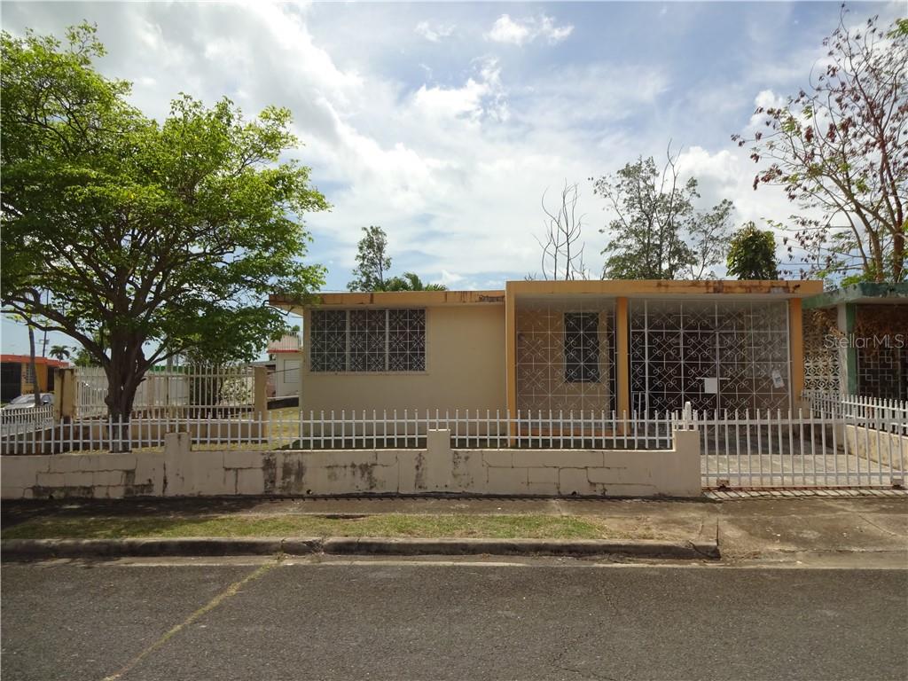 216 Country Club Carolina, PR 00982 - Photo 1 of 1