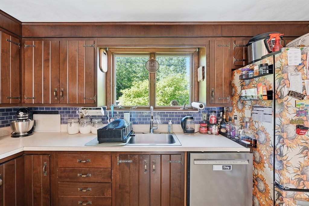 151 Narrows Road Westminster, MA 01473 - Photo 12 of 28
