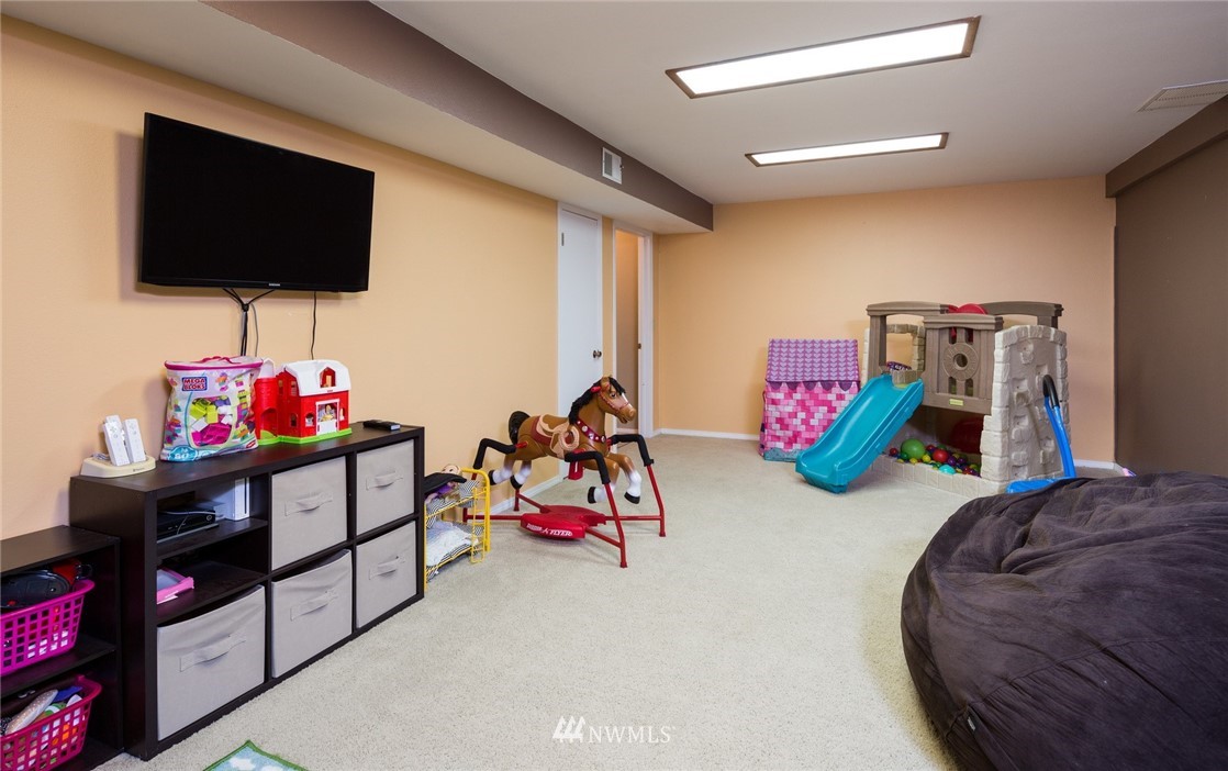 1472 Kamm Road Lynden, WA 98264 - Photo 15 of 20 Gallery Image 15