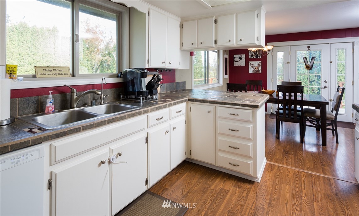 1472 Kamm Road Lynden, WA 98264 - Photo 7 of 20 Gallery Image 7