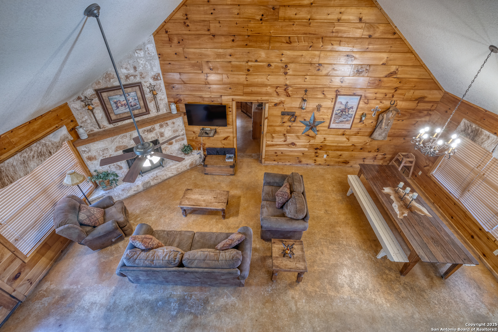 38 Mountain Laurel Lane Concan, TX 78838 - Photo 39 of 48 a living room with furniture
