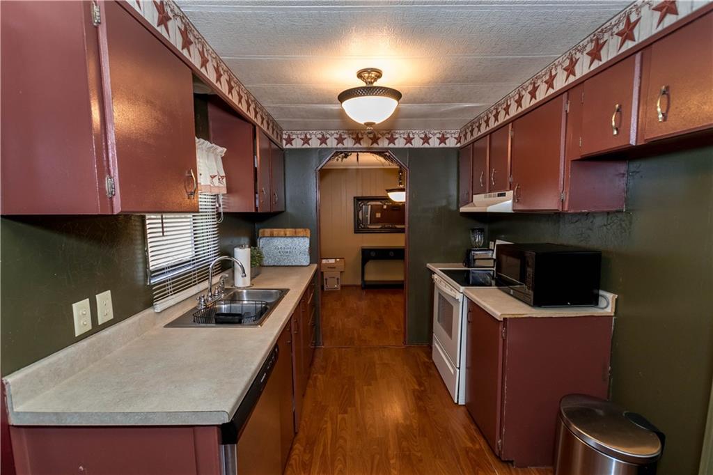 256 Kandy Lane Republic, PA 15475 - Photo 6 of 17