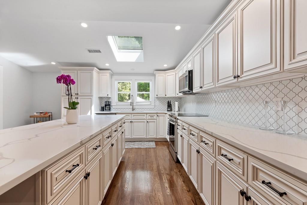 48 Lyndon Road Sharon, MA 02067 - Photo 1 of 22