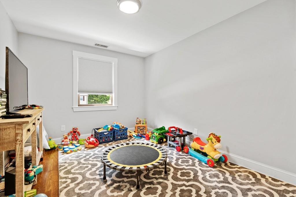 48 Lyndon Road Sharon, MA 02067 - Photo 14 of 22
