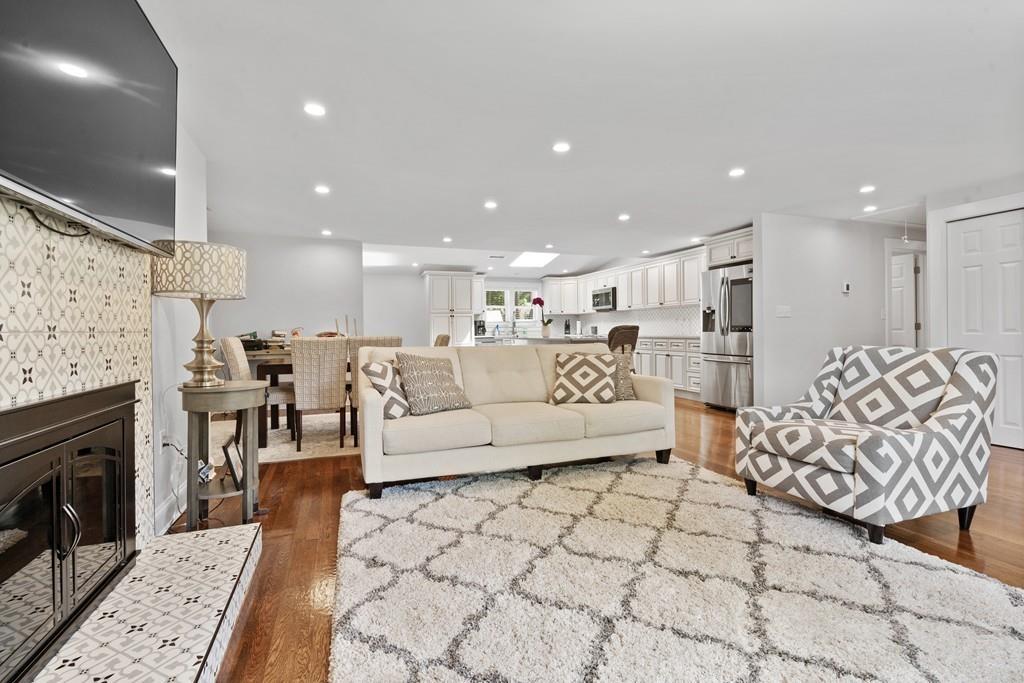 48 Lyndon Road Sharon, MA 02067 - Photo 6 of 22