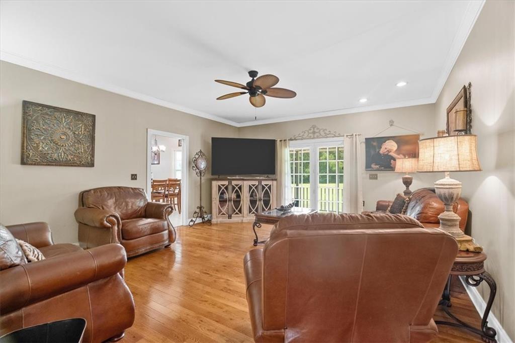 302 Tate Bend Road Northwest Calhoun, GA 30701 - Photo 11 of 60