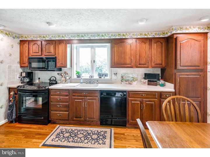220 Sharrowvale Road Cherry Hill, NJ 08034 - Photo 9 of 25