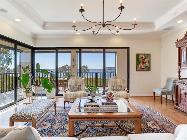 $1,725,000 | 5707 Yeats Manor Drive, Unit 201, Tampa, FL 33611