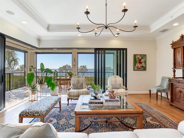 $1,725,000 | 5707 Yeats Manor Drive, Unit 201, Tampa, FL 33611