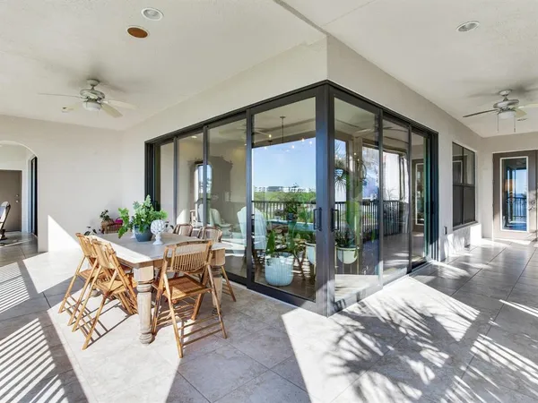 $1,725,000 | 5707 Yeats Manor Drive, Unit 201, Tampa, FL 33611