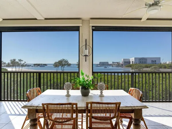 $1,725,000 | 5707 Yeats Manor Drive, Unit 201, Tampa, FL 33611