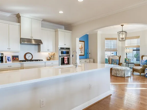 $1,725,000 | 5707 Yeats Manor Drive, Unit 201, Tampa, FL 33611