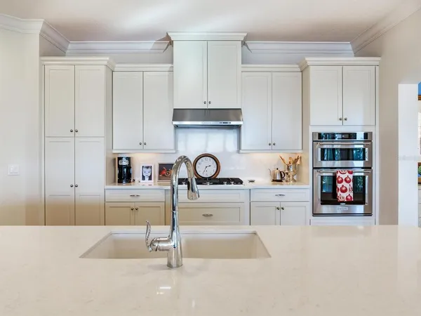 $1,725,000 | 5707 Yeats Manor Drive, Unit 201, Tampa, FL 33611