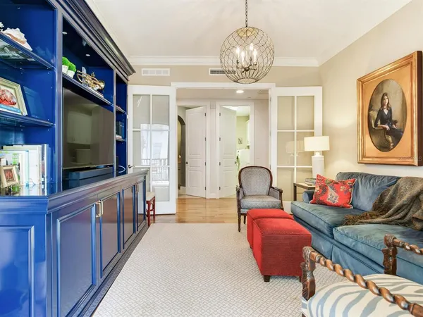 $1,725,000 | 5707 Yeats Manor Drive, Unit 201, Tampa, FL 33611