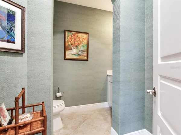 $1,725,000 | 5707 Yeats Manor Drive, Unit 201, Tampa, FL 33611