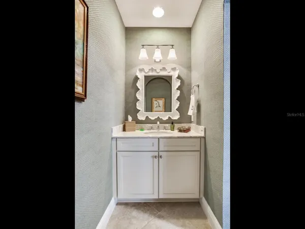 $1,725,000 | 5707 Yeats Manor Drive, Unit 201, Tampa, FL 33611