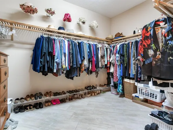 $1,725,000 | 5707 Yeats Manor Drive, Unit 201, Tampa, FL 33611