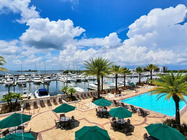 $1,725,000 | 5707 Yeats Manor Drive, Unit 201, Tampa, FL 33611