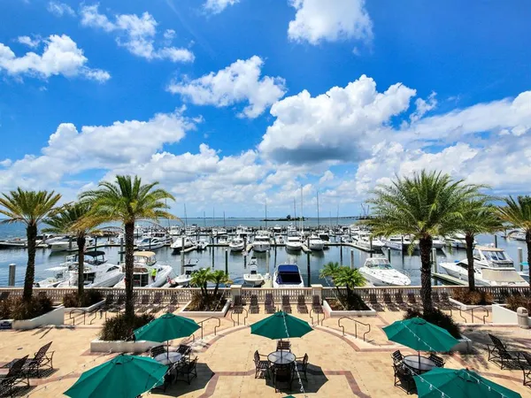 $1,725,000 | 5707 Yeats Manor Drive, Unit 201, Tampa, FL 33611