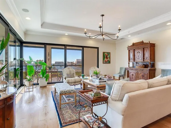 $1,725,000 | 5707 Yeats Manor Drive, Unit 201, Tampa, FL 33611