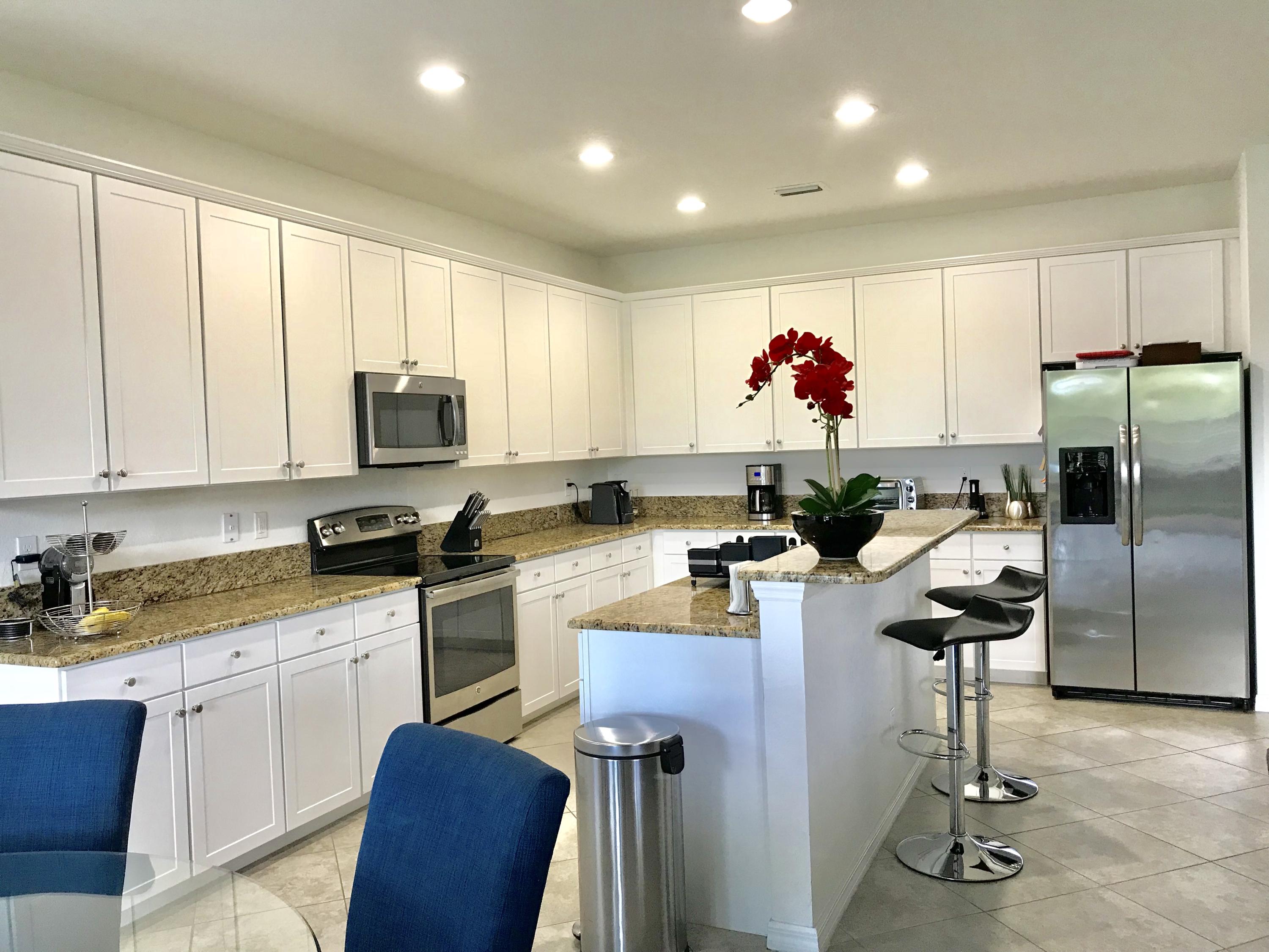 131 Behring Way Jupiter, FL 33458 - Photo 11 of 22 Kitchen