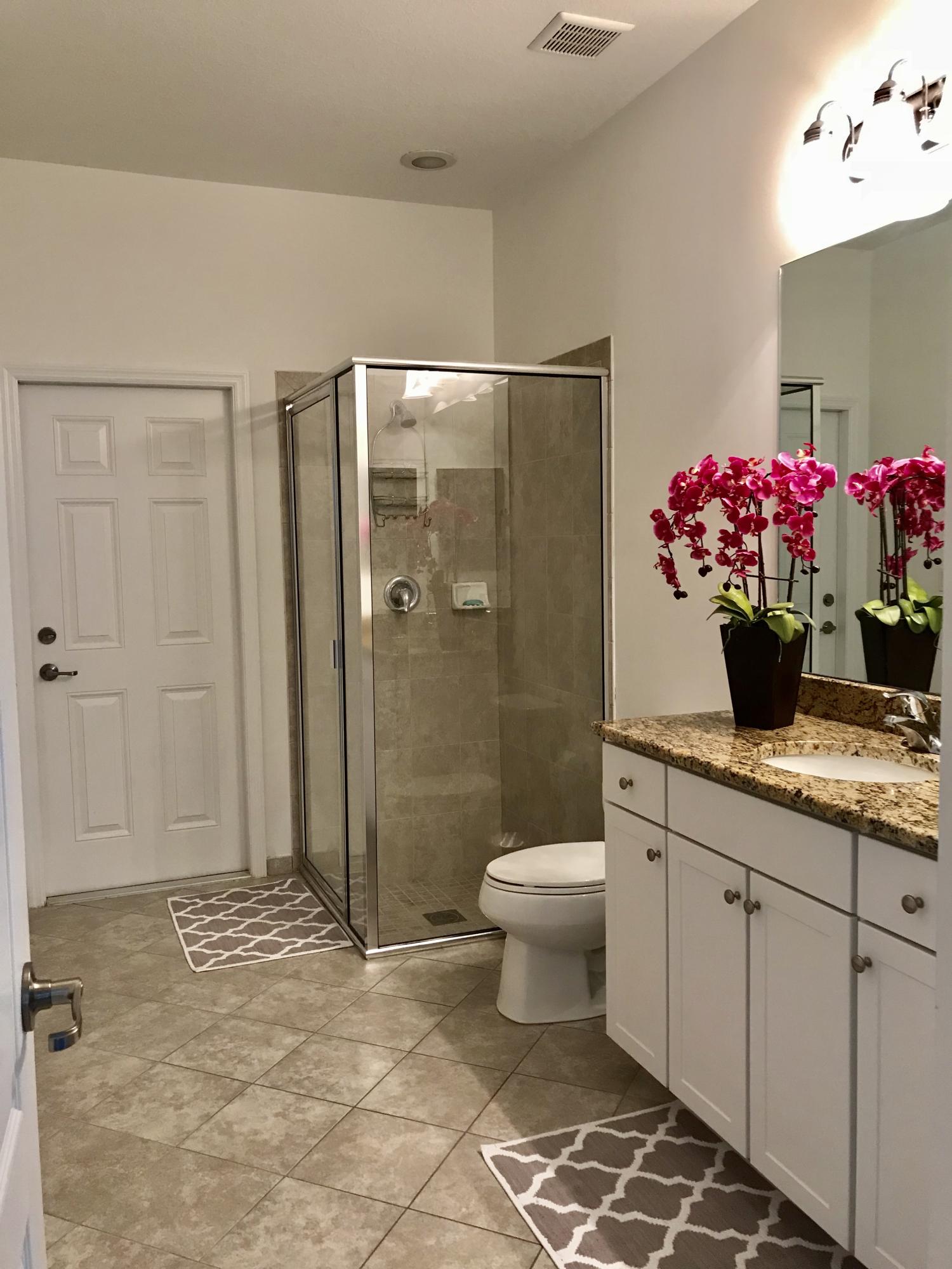 131 Behring Way Jupiter, FL 33458 - Photo 21 of 22 3rd Bathroom