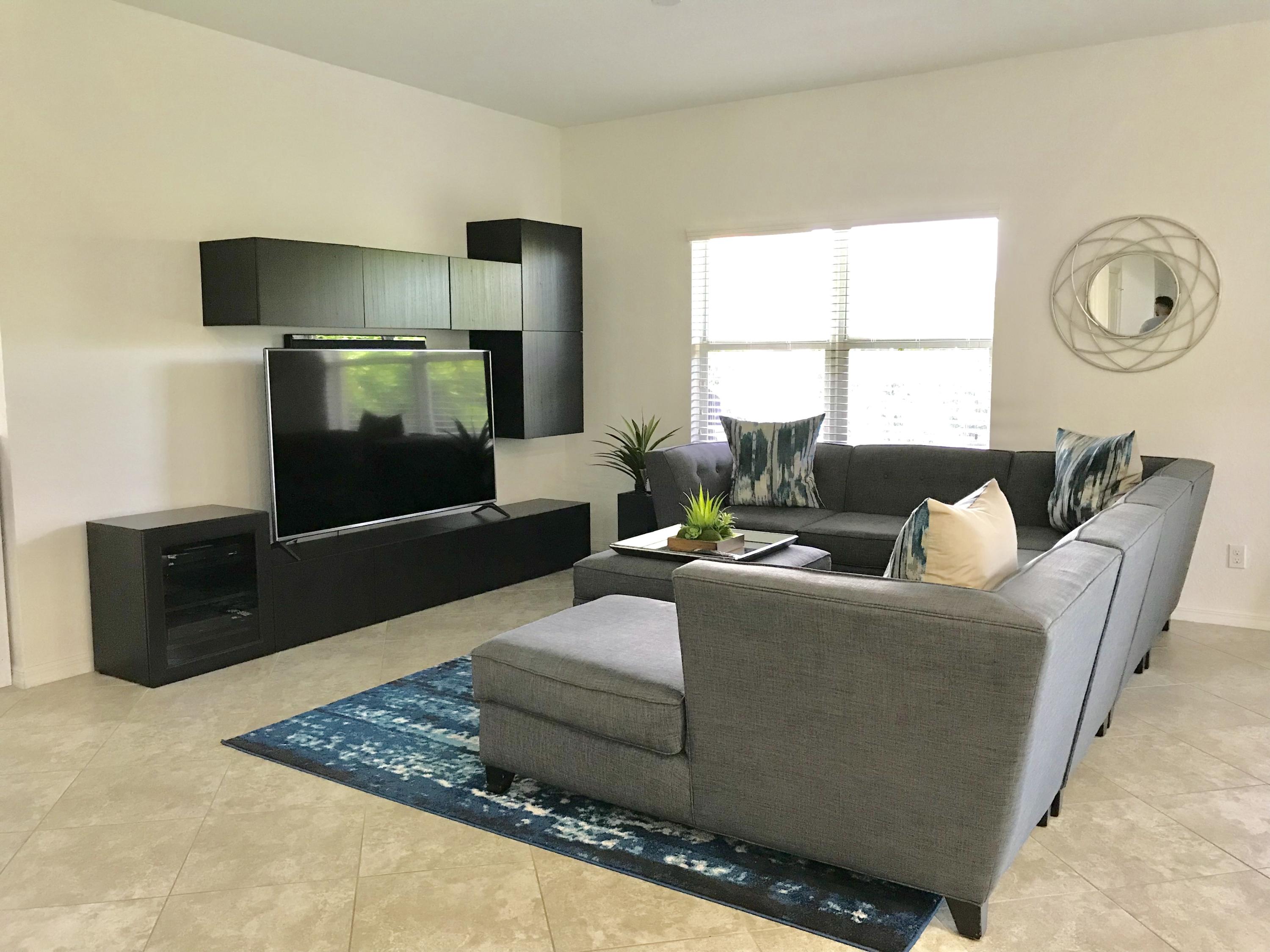 131 Behring Way Jupiter, FL 33458 - Photo 9 of 22 Family Room