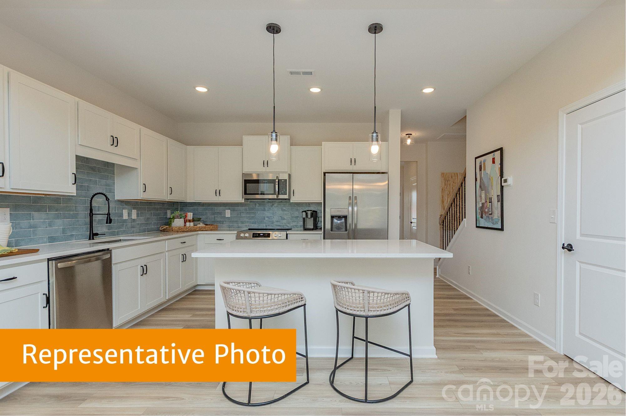 6101 Jasmine Br Road Charlotte, NC 28216 - Photo 3 of 35