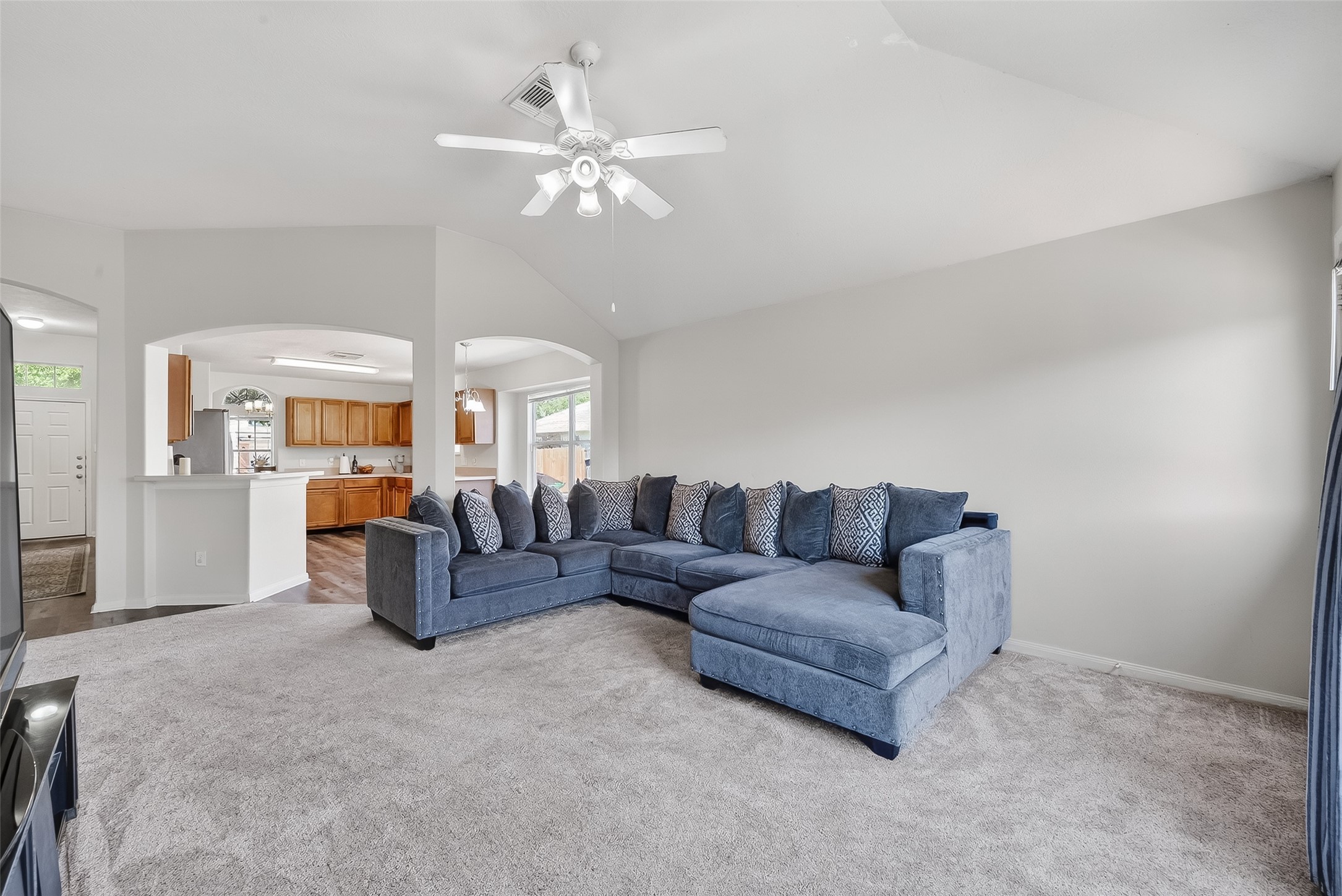 6030 Moscone Court Katy, TX 77449 - Photo 11 of 45