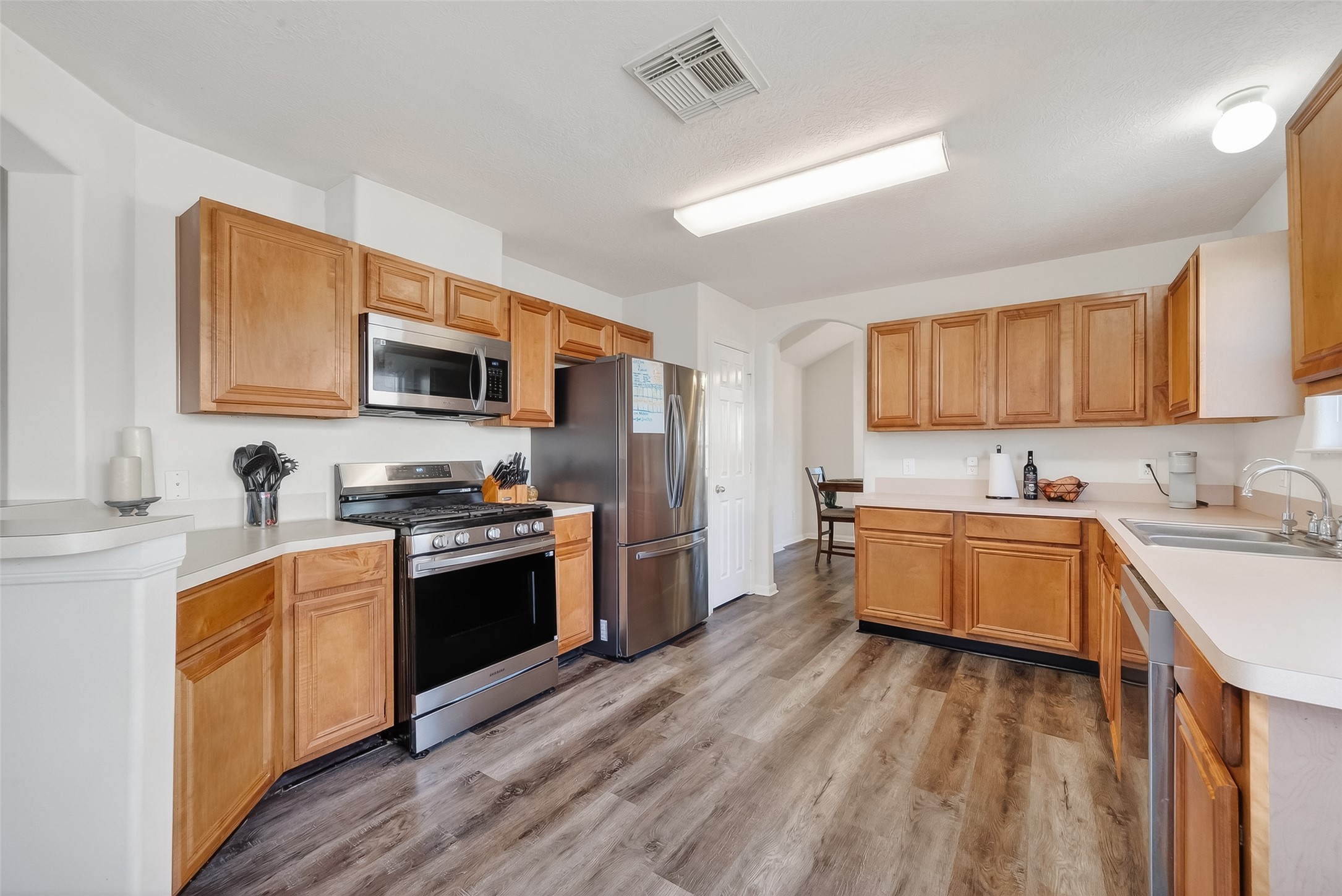 6030 Moscone Court Katy, TX 77449 - Photo 17 of 45