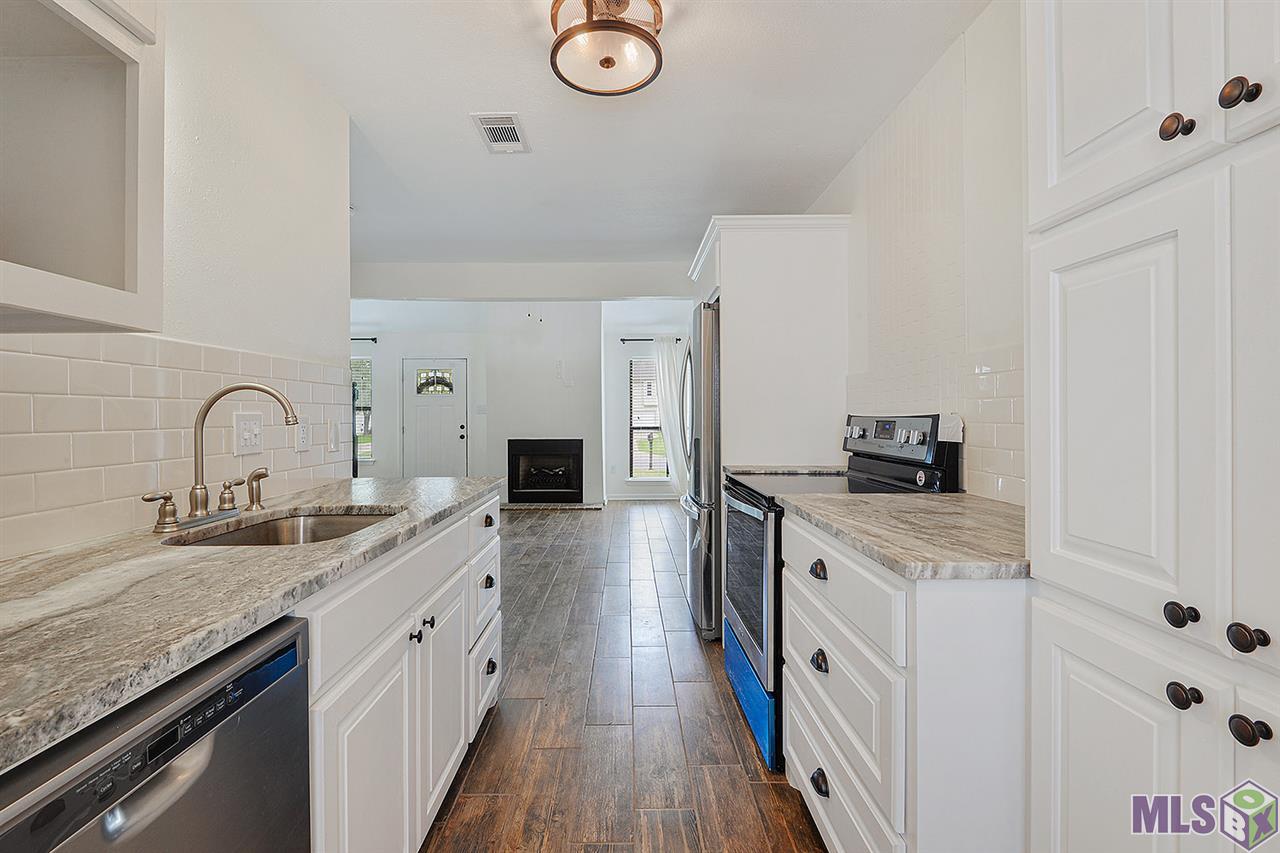 8132 Baringer Road Baton Rouge, LA 70817 - Photo 1 of 10 Gallery Image 1