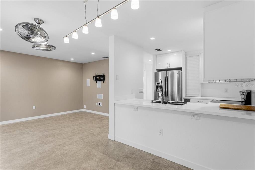 2735 Southwest 35th Place, Unit 1902 Gainesville, FL 32608 - Photo 7 of 27
