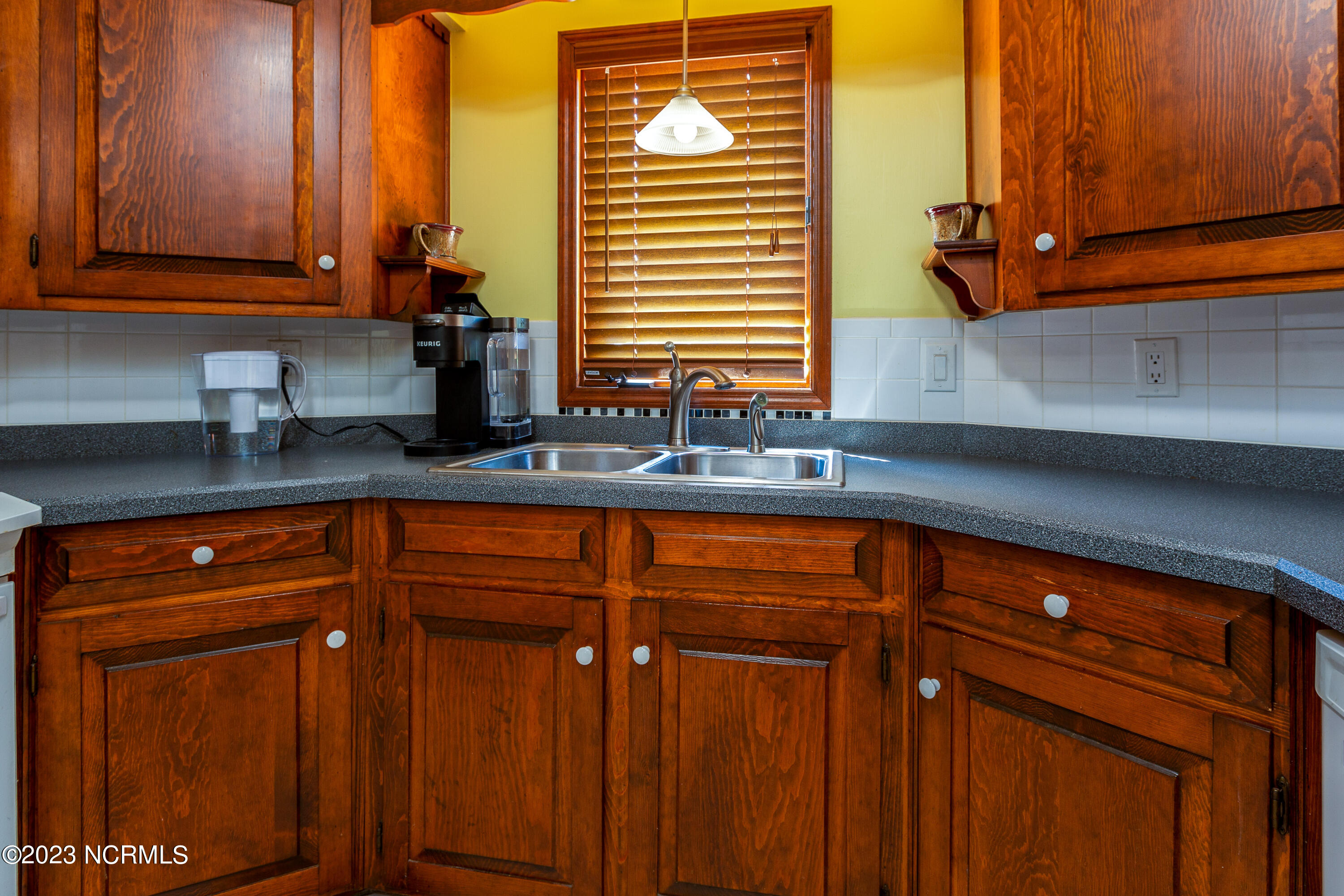 695 Renfrow Road Clinton, NC 28328 - Photo 14 of 55 695 Renfrow Road-15