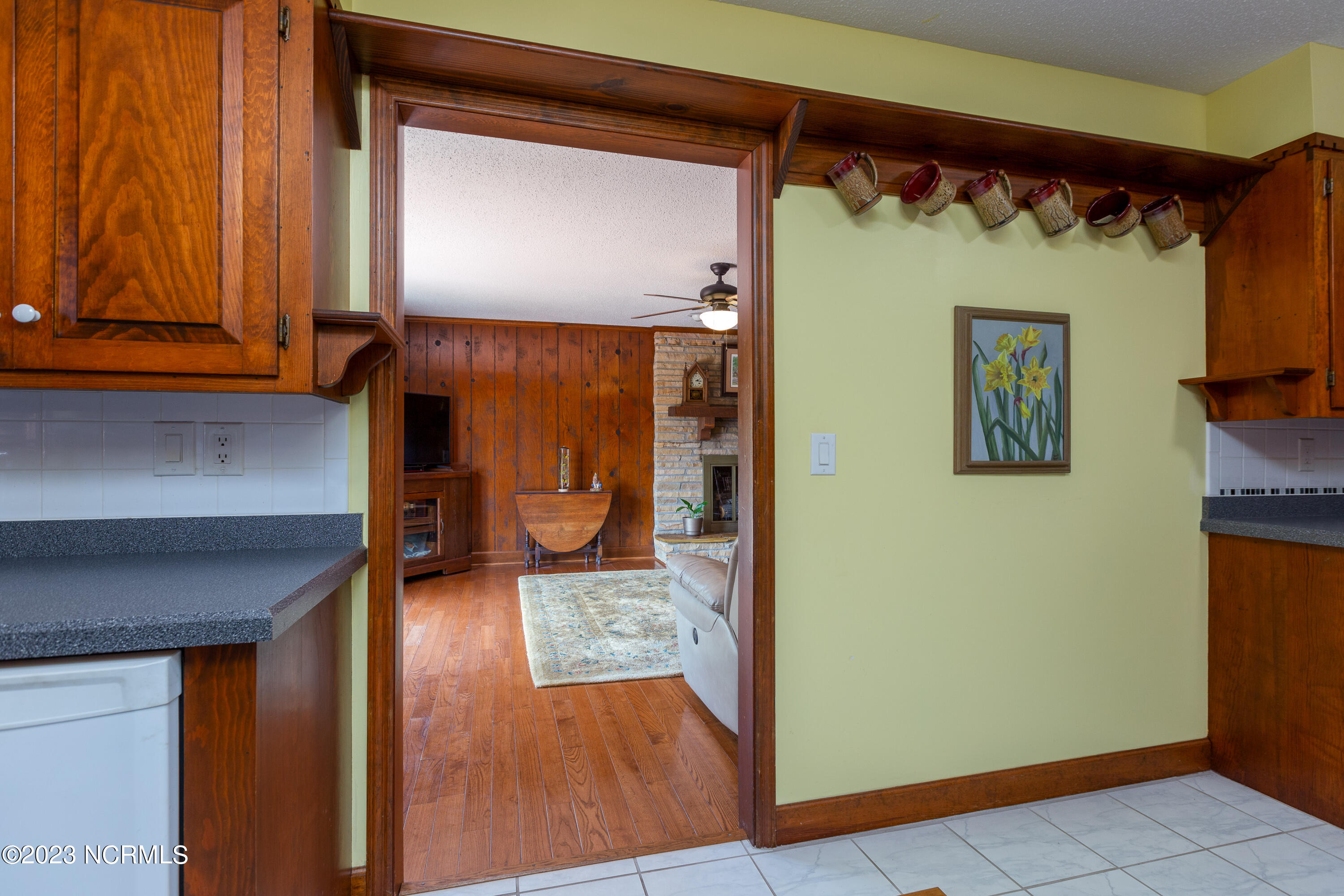 695 Renfrow Road Clinton, NC 28328 - Photo 17 of 55 695 Renfrow Road-18