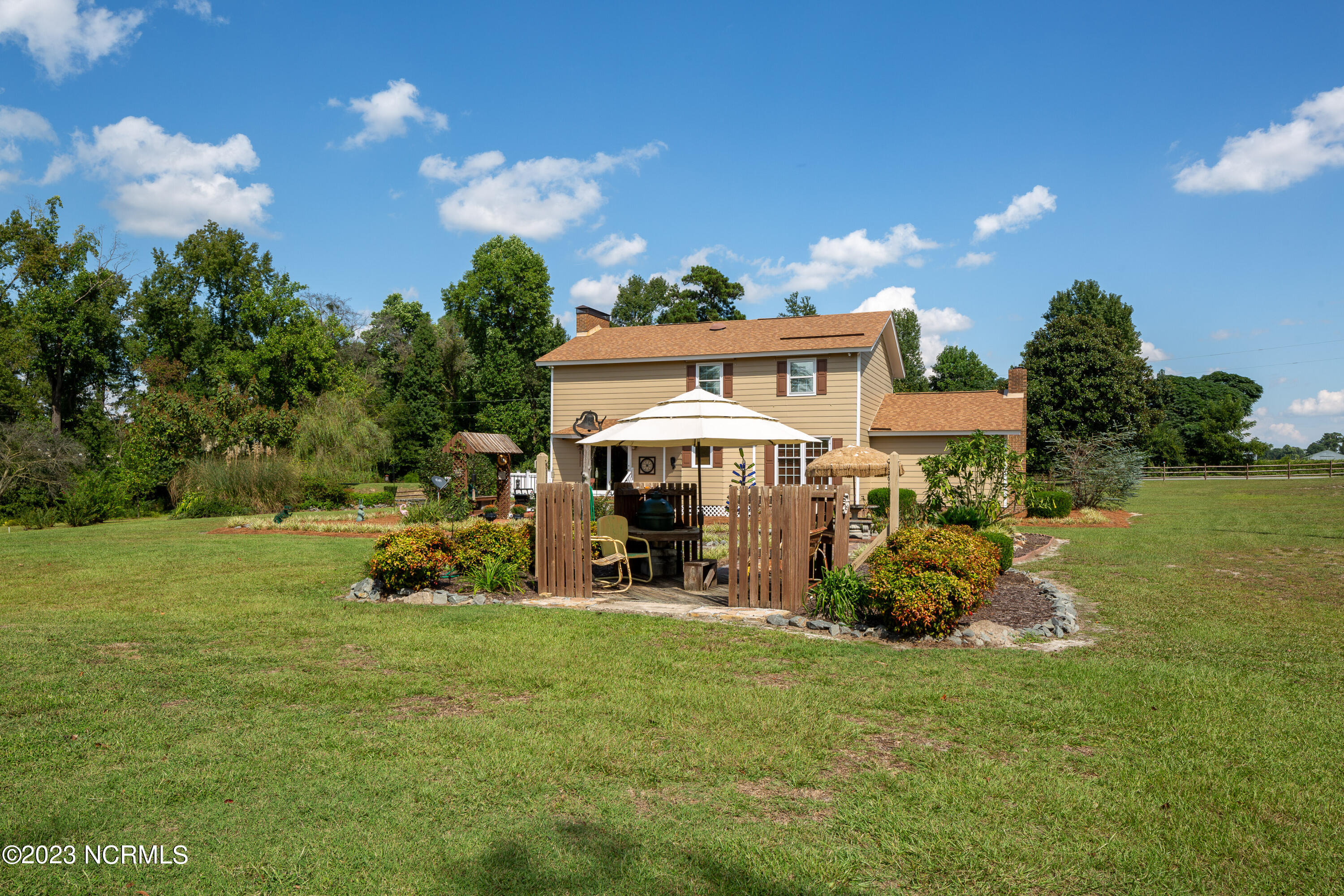 695 Renfrow Road Clinton, NC 28328 - Photo 40 of 55 695 Renfrow Road-41