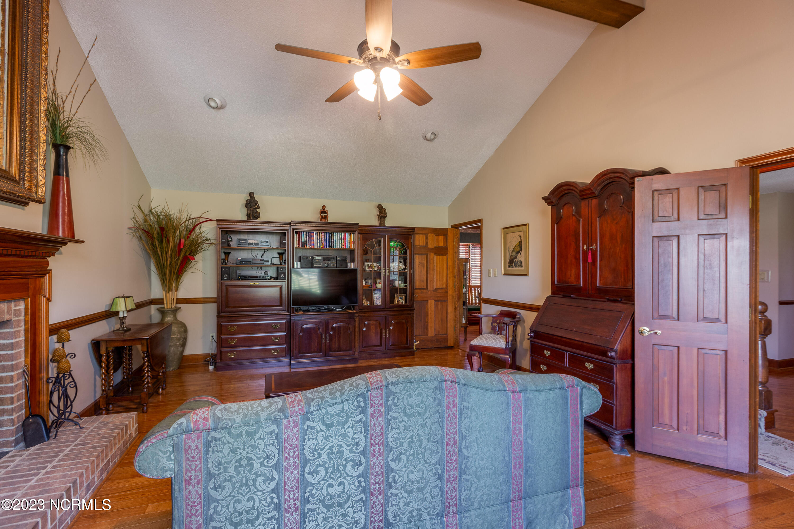 695 Renfrow Road Clinton, NC 28328 - Photo 7 of 55 695 Renfrow Road-8