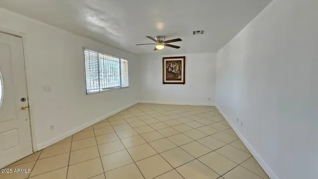 $2,500 | 4724 North 61st Avenue, Phoenix, AZ 85033