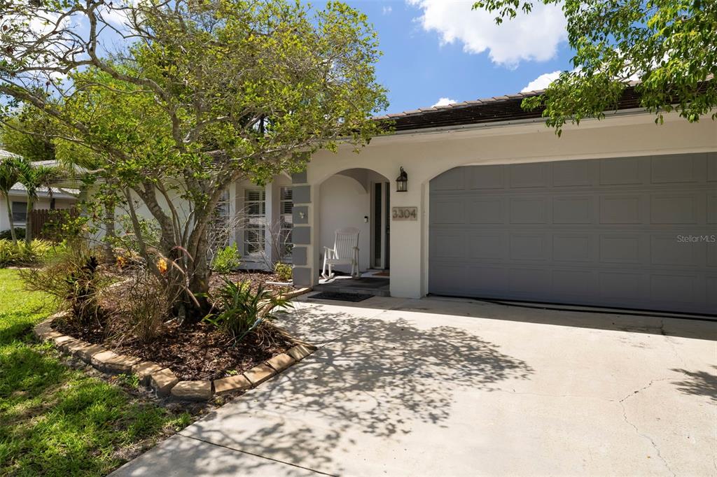 3304 Springmill Circle Sarasota, FL 34239 - Photo 40 of 79 Gallery Image 40