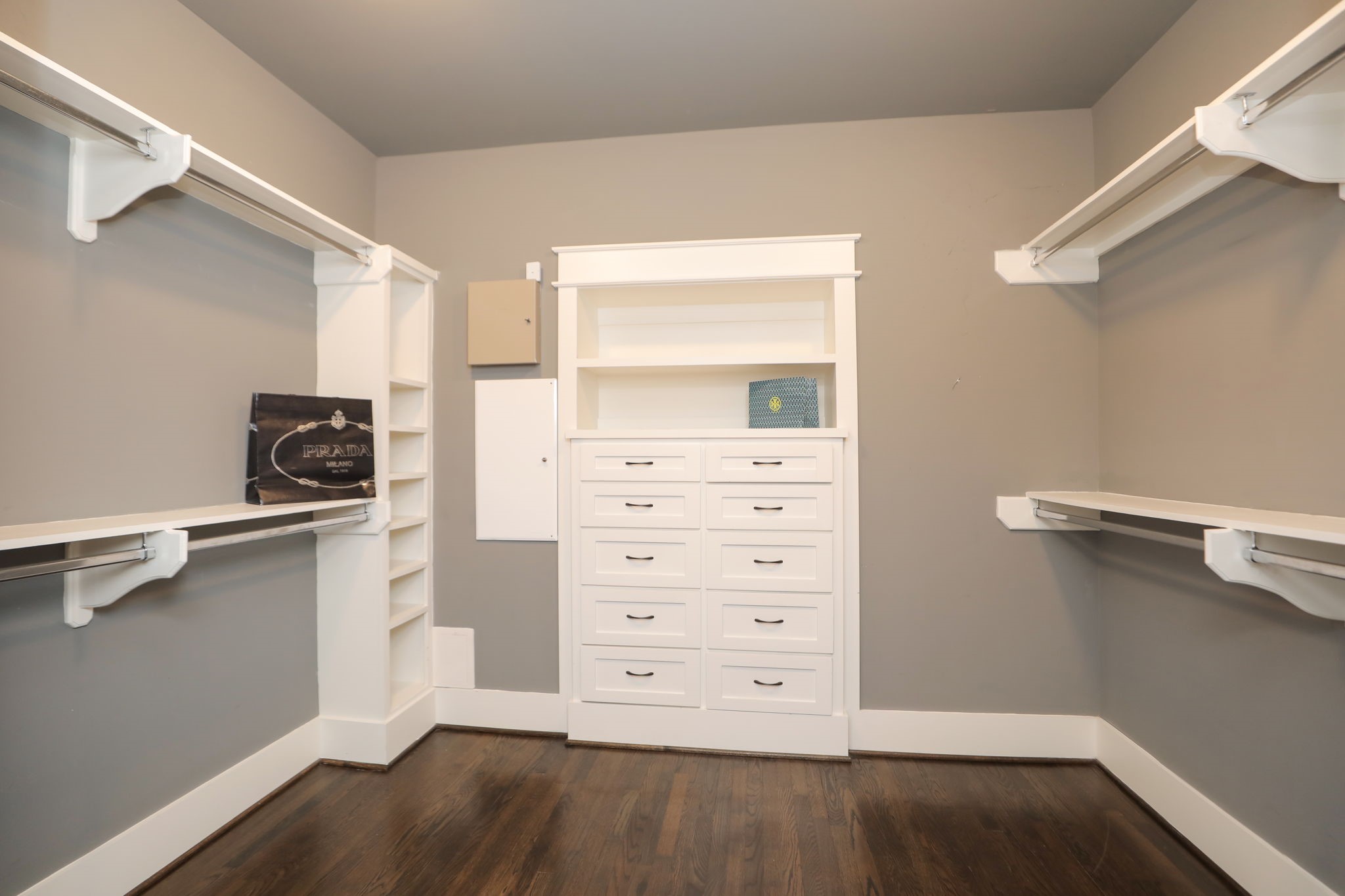 907 East 25th Street Houston, TX 77009 - Photo 18 of 32 Great view of primary closet with built-ins for extra storage.