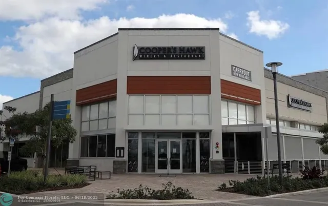 $3,416 | 120 North Compass Way, Unit 701, Dania Beach, FL 33004