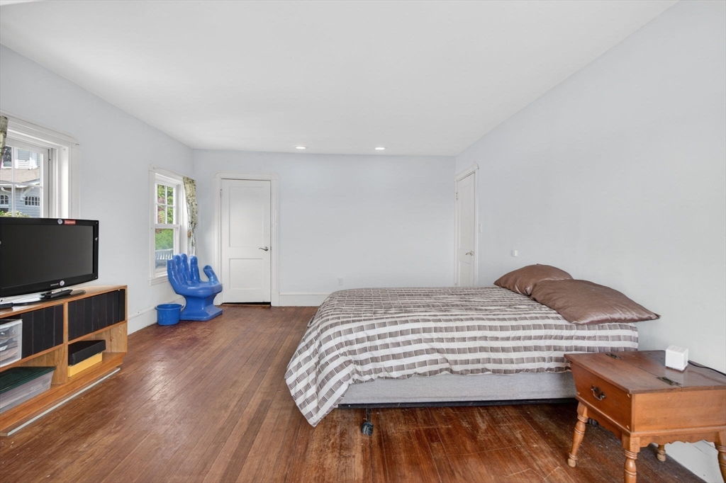 47 Millett Road Swampscott, MA 01907 - Photo 26 of 42