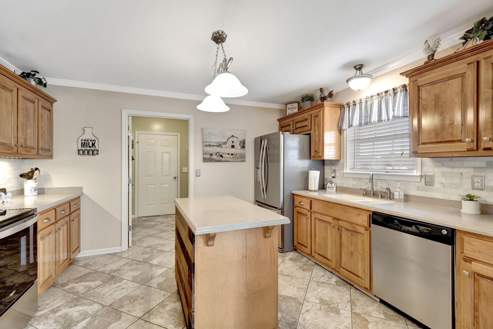2152 Maysville Road Dickson, TN 37055 - Photo 13 of 42 Gallery Image 13