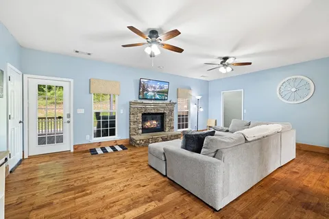 $719,900 | 444 Yellowbird Trail, Blue Ridge, GA 30513