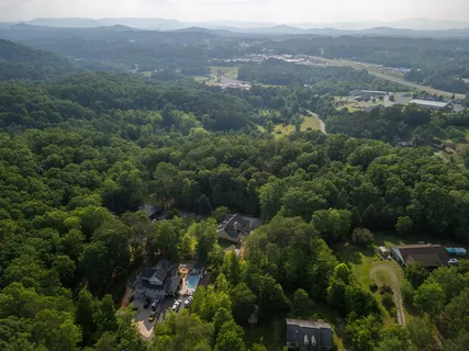 $719,900 | 444 Yellowbird Trail, Blue Ridge, GA 30513